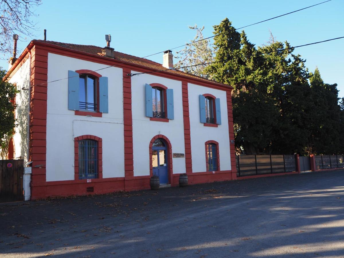 La Gare De Millas Chambres D'Hotes ภายนอก รูปภาพ