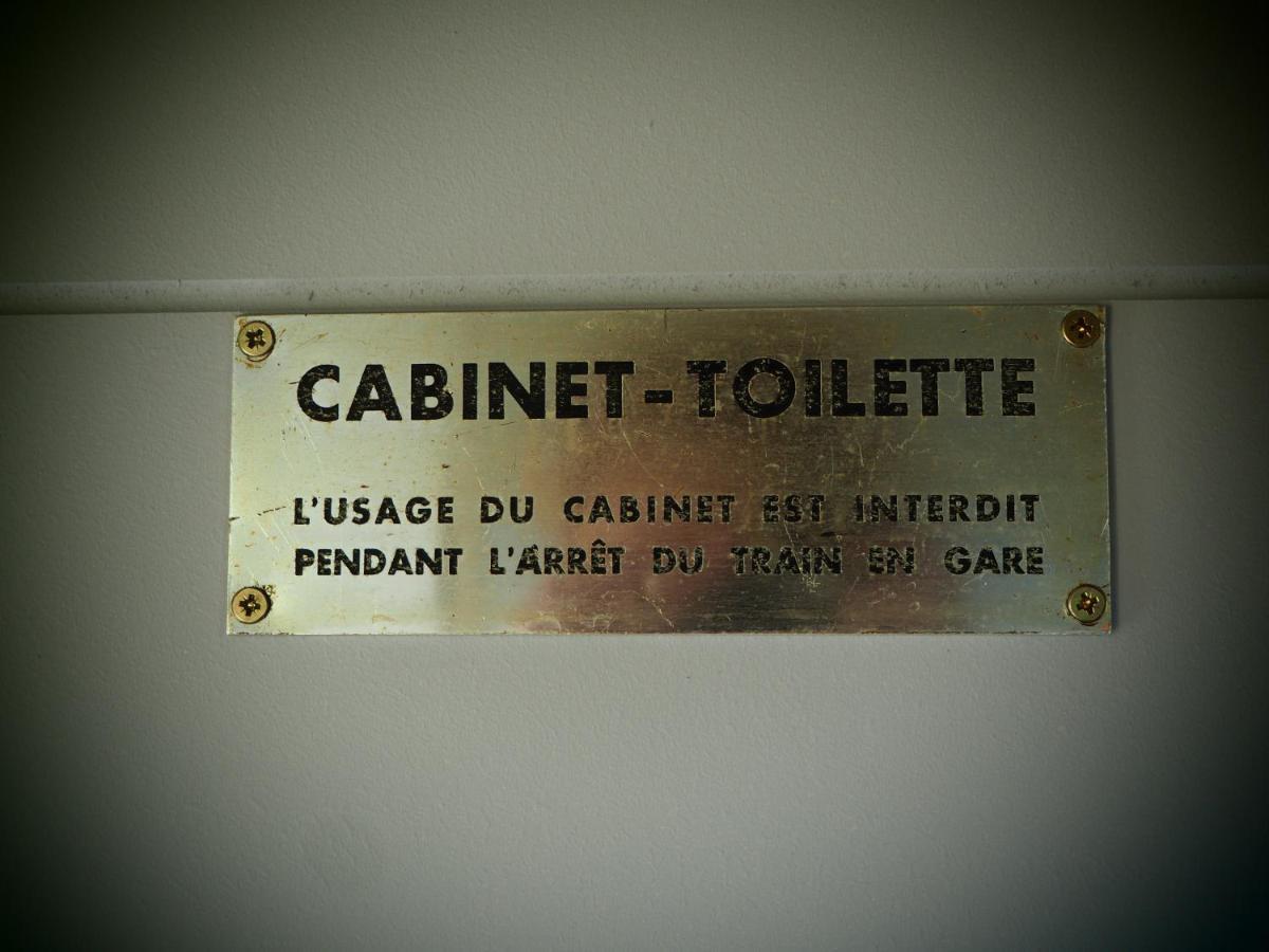 La Gare De Millas Chambres D'Hotes ภายนอก รูปภาพ